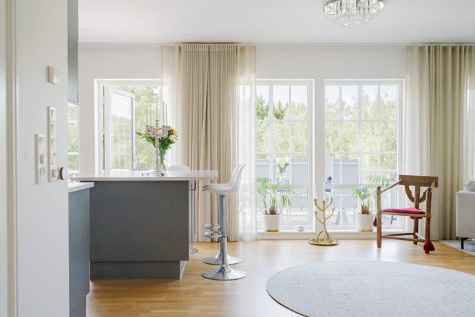 5 rum parhus på Athos väg 24 A Svinninge, Österåkers kommun - bild 4
