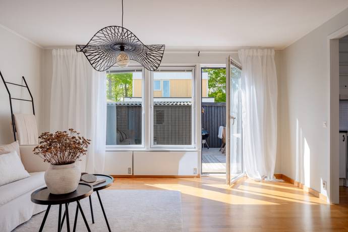 2 rum parhus på Malungsvägen 18B Viby, Sollentuna kommun - bild 5