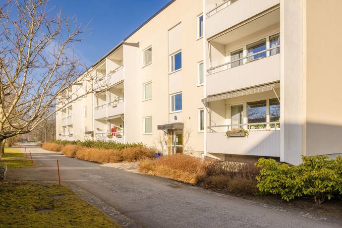 3 rum lägenhet på Härenegatan 9C Gamla Staden, Lidköpings kommun - bild 1