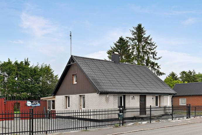 6 rum villa på Stora vägen 104 Everöd, Kristianstads kommun - bild 1