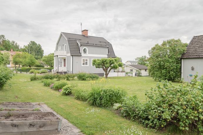 5 rum villa på Värmbolsvägen 46 Katrineholm Värmbol, Katrineholms kommun - bild 1