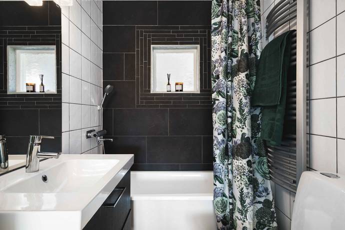 8 rum Villa på Börstil 204 Östhammars kommun - bild 22