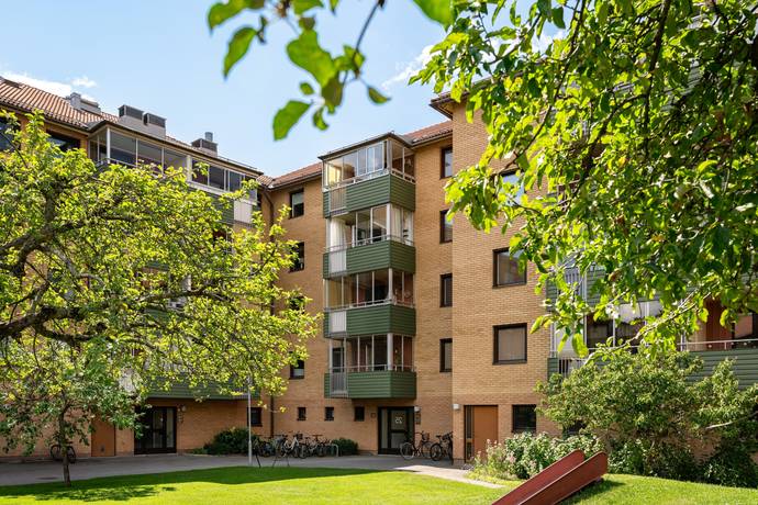 4 rum lägenhet på Trädgårdsgatan 23 Centralt Öster, Örebro kommun - bild 1