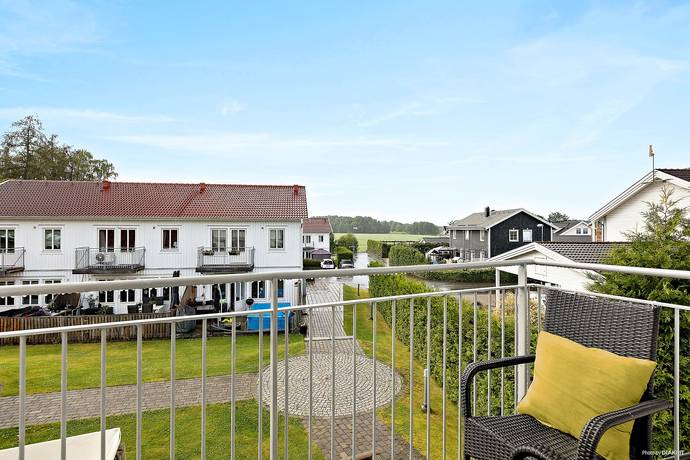 5 rum radhus på Lutabäcksvägen 3 C Lillån, Örebro kommun - bild 3