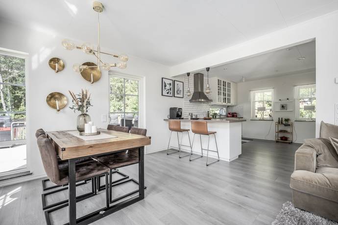 6 rum Villa på Fredriksborg 26B Västerhaninge Haninge kommun - bild 5
