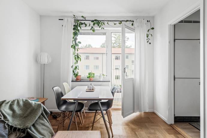 2 rum lägenhet på Kubbegatan 31 Sköndal, Stockholms kommun - bild 3