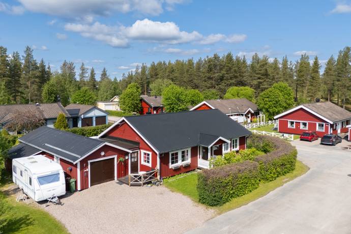 5 rum villa på Lingonstigen 7 Sveg, Härjedalens kommun - bild 1