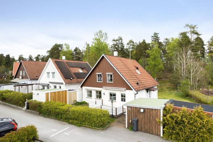 Nyponstigen 56, Strängnäs, Strängnäs kommun