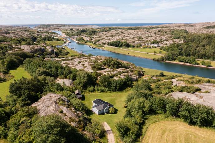 4 rum vinterbonat fritidshus på Svälte Kvarngården 1 Hunnebostrand, Sotenäs kommun - bild 1