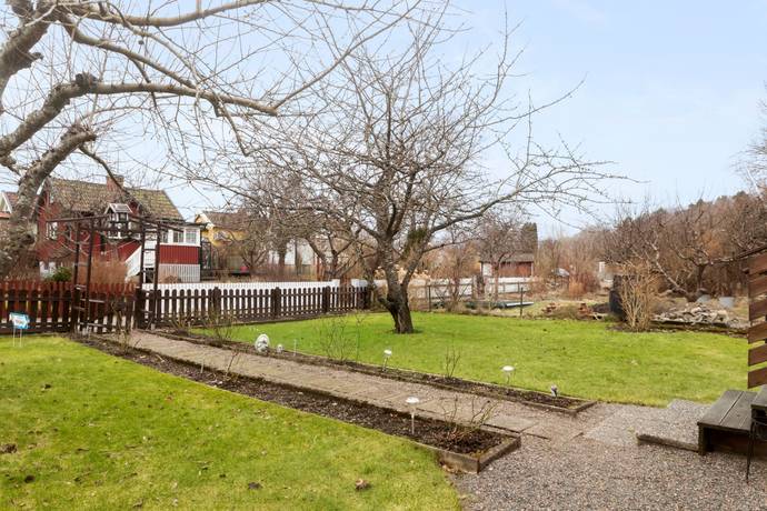 2 rum Fritidshus på Hallongången 135 Torpa koloniförening Göteborgs kommun - bild 10