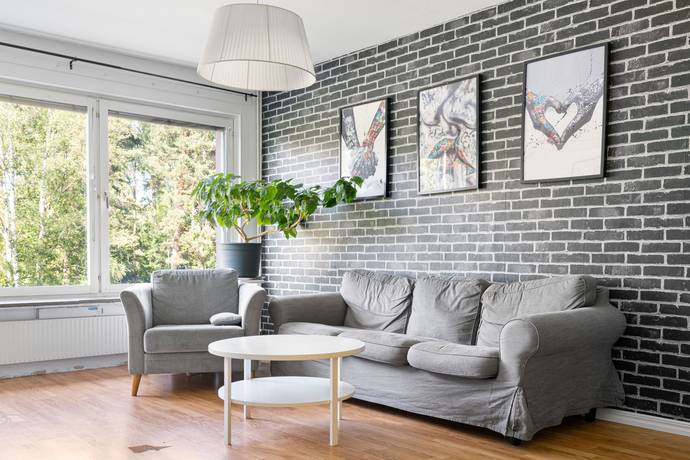 5 rum lägenhet på Benvägen 49 Bjurhovda, Västerås kommun - bild 1