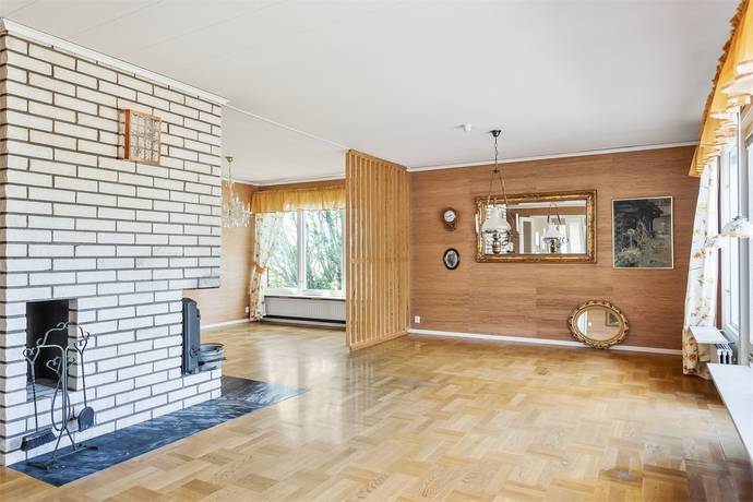 7 rum villa på Kyrkbyvägen 28 Bro - Håbo-tibble, Upplands-Bro kommun - bild 5