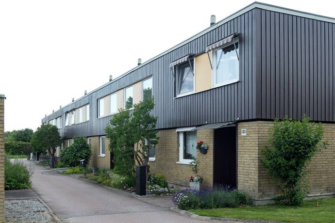 4 rum radhus på Stångjärnsgatan 133 Bäckby, Västerås kommun - bild 2