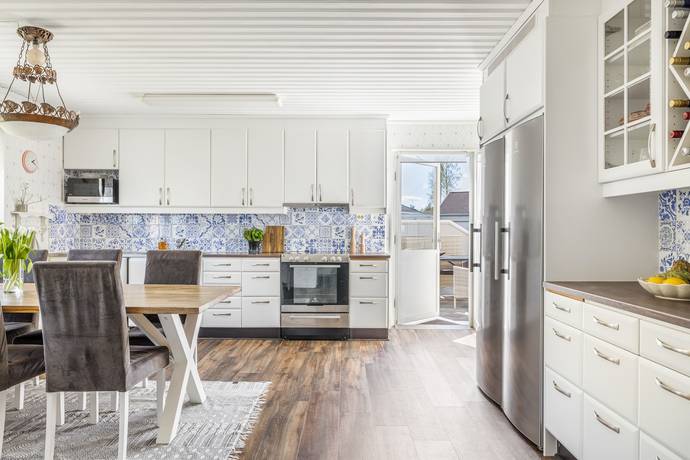 6 rum villa på Vårljungstigen 29 Barnarp, Jönköpings kommun - bild 2