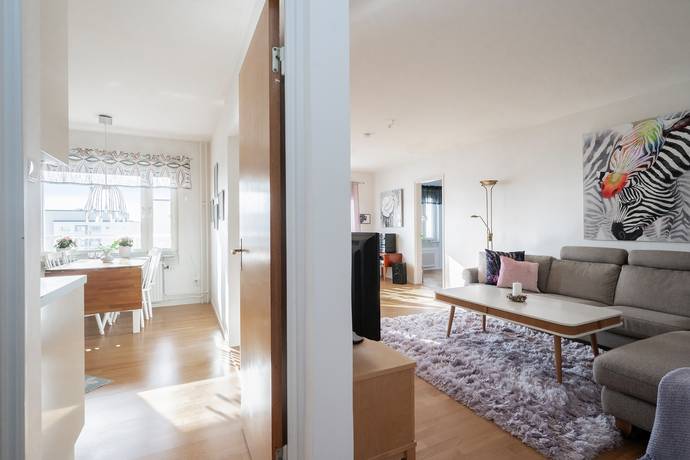 4 rum Lägenhet på Olshammarsgatan 54 Bandhagen - Ormkärr Stockholms kommun - bild 8