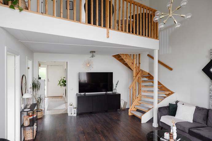 5 rum Parhus på Åmänningevägen 2 Hagaberg Västerås kommun - bild 13