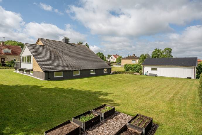 4 rum villa på Eriksgatan 9 Åsarp, Falköpings kommun - bild 2