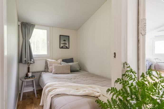 4 rum Vinterbonat fritidshus på Andstigen 7 Bränntorp Finspångs kommun - bild 22