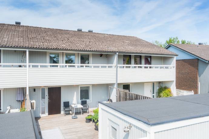 4 rum radhus på Nyponvägen 51 Oxelösund, Oxelösunds kommun - bild 1