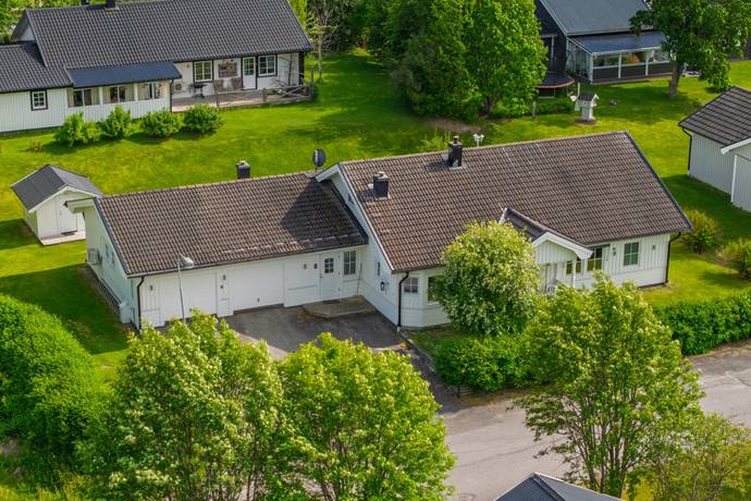 7 rum villa på Ådalsgatan 6 Bygdsiljum, Skellefteå kommun - bild 1