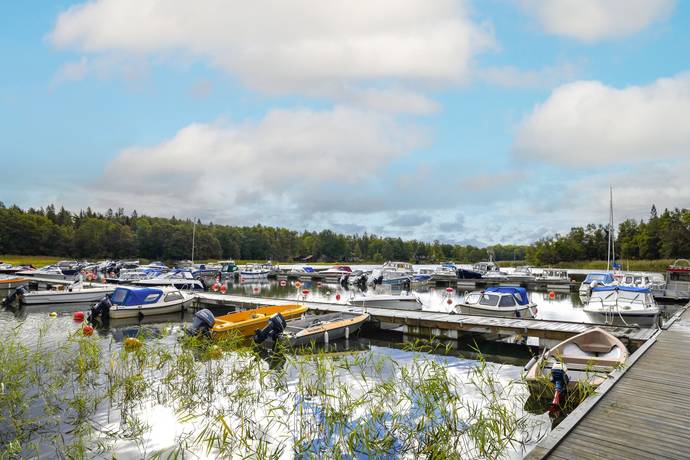 4 rum Vinterbonat fritidshus på Kåbyvägen 7 Västanvik - Rådmansö Norrtälje kommun - bild 38