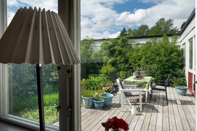 5 rum Radhus på Bedaröbacken 26 Högdalen - Örby Stockholms kommun - bild 2