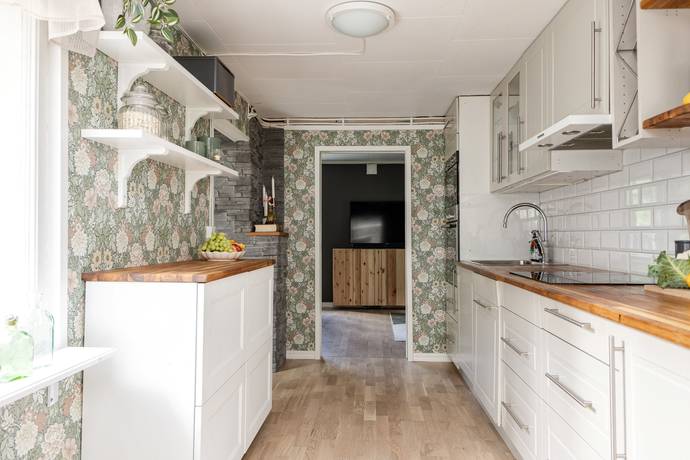 2 rum fritidshus på Henstavägen 21 Eskilstuna, Eskilstuna kommun - bild 5