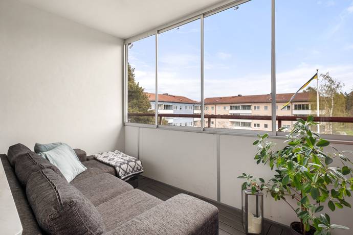 2 rum lägenhet på Sleipnervägen 49 Handen, Haninge kommun - bild 2