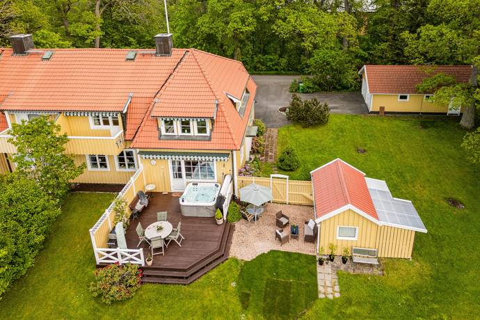 7 rum parhus på Västanåvägen 1A Skultuna, Västerås kommun - bild 2
