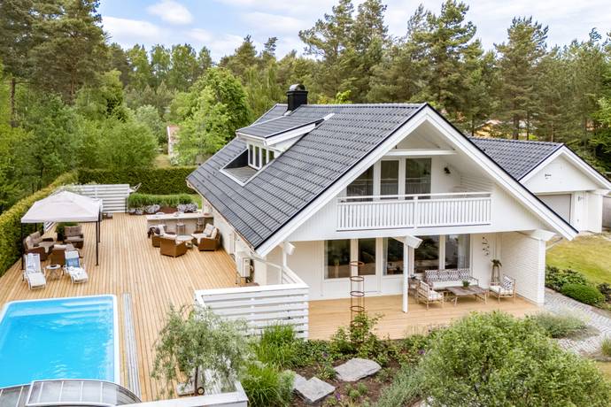 7 rum villa på Ekorrvägen 27 Riviera, Båstads kommun - bild 1