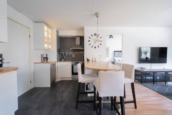 2 rum lägenhet på Sjödalsvägen 26 Centrala Huddinge, Huddinge kommun - bild 2