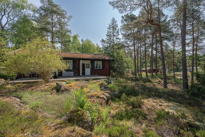 4 rum fritidshus på Örsövägen 15 Ljusterö, Österåkers kommun - bild 1