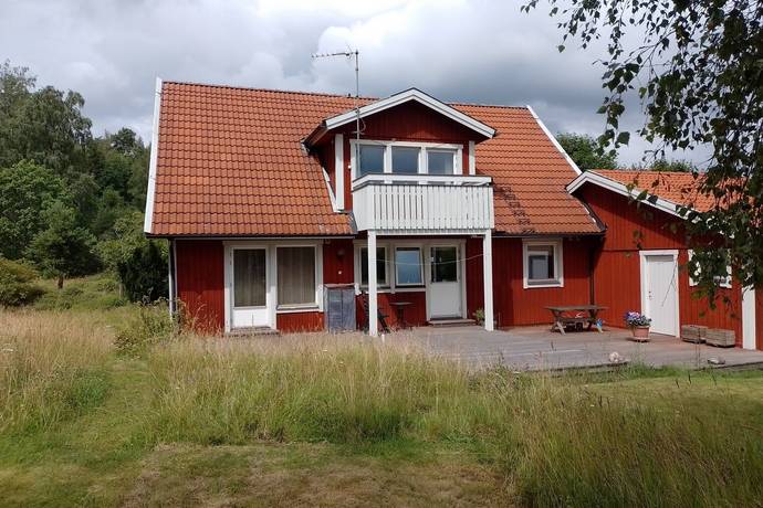 6 rum villa på Enbacken 3 Tystberga, Nyköpings kommun - bild 1