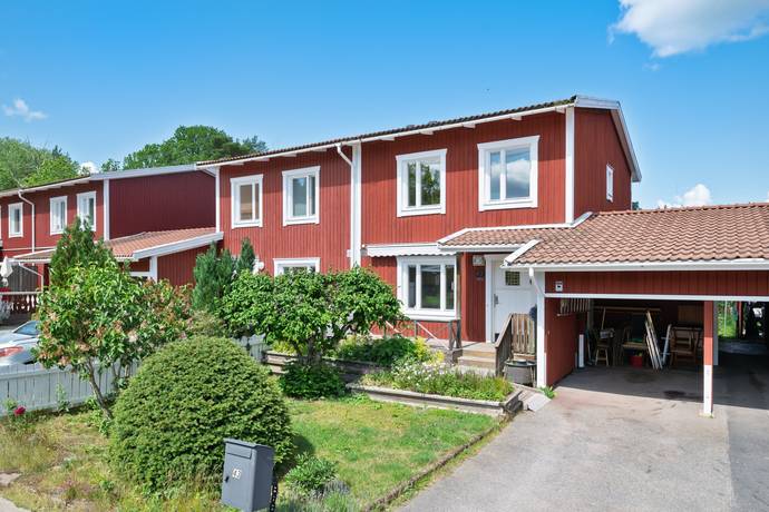5 rum parhus på Mjärdvägen 43 Ösmo, Nynäshamns kommun - bild 1