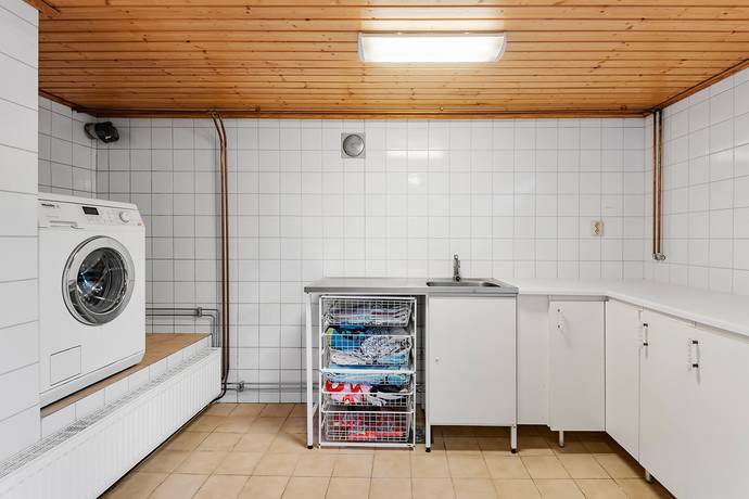 6 rum Gård/skog på Fågelmaravägen 28 "Femkulle gård" Fågelmara Karlskrona kommun - bild 19