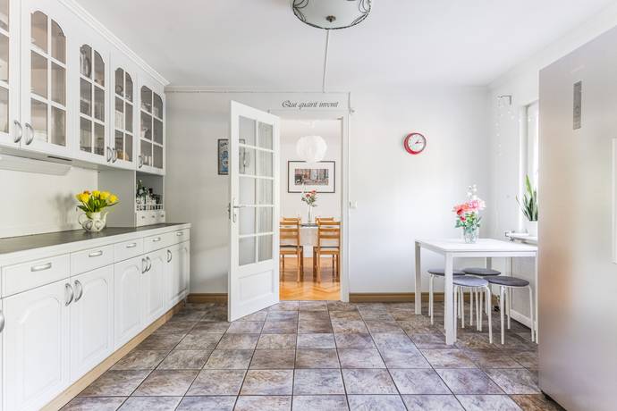 6 rum Villa på Runskogsvägen 3B Törnskogen Sollentuna kommun - bild 8