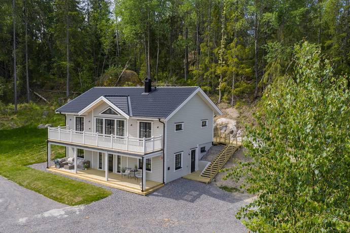 5 rum villa på Koordinatvägen 8 Högmora/Myrängen, Huddinge kommun - bild 2