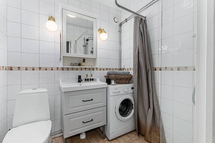 3 rum Lägenhet på von Kraemers väg 13 B Nybble/Villastan Flens kommun - bild 7
