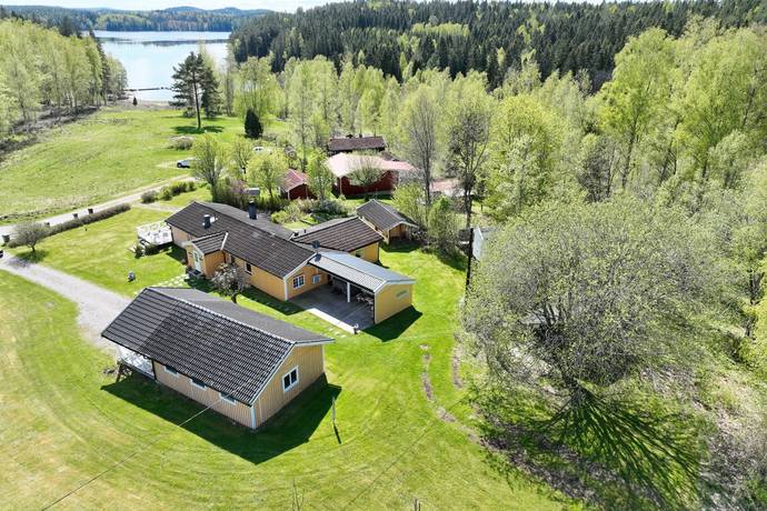 7 rum fritidshus på Gyltenäs Helenas väg 7 Sillerud, Årjängs kommun - bild 1
