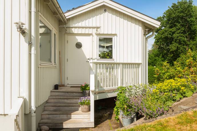 5 rum Villa på Hjortronvägen 8 Eneby Stockholms kommun - bild 12