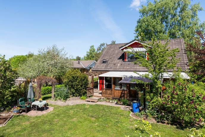 6 rum villa på Burschstigen 7 Ella Gård, Täby kommun - bild 2
