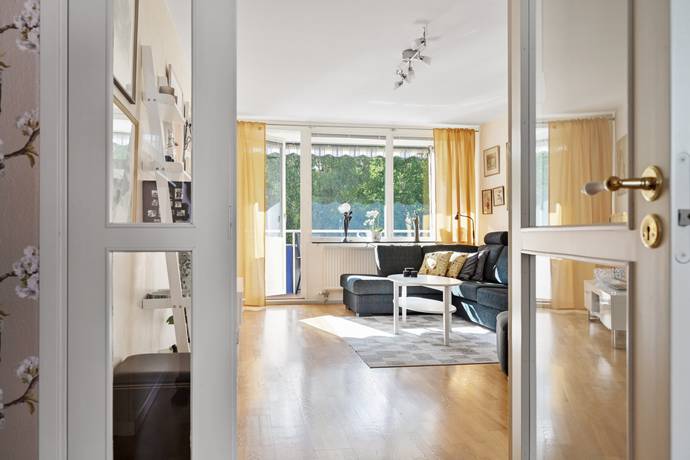 3 rum lägenhet på Stallgatan 16A Smedby, Upplands Väsby kommun - bild 2