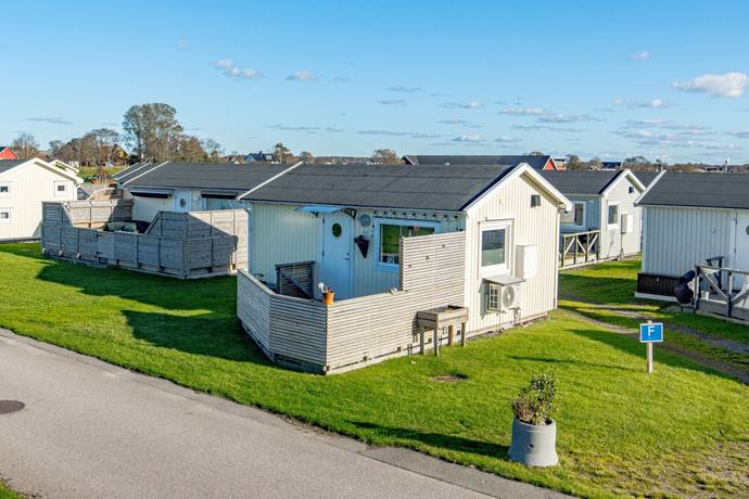 3 rum fritidshus på Olofsbo camping 222 stuga R13 Olofsbo, Falkenbergs kommun - bild 1