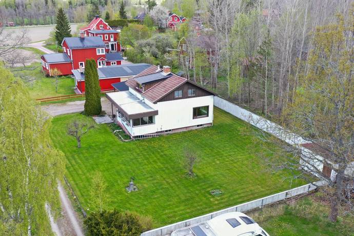 Kölsta 18, Odensvi, Köpings kommun