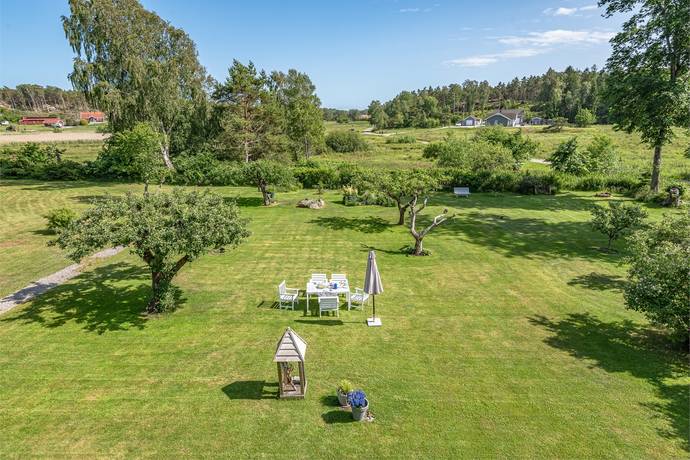 8 rum Villa på Tjärnö Prästgård, Tjärnövägen 3 Tjärnö Strömstads kommun - bild 11