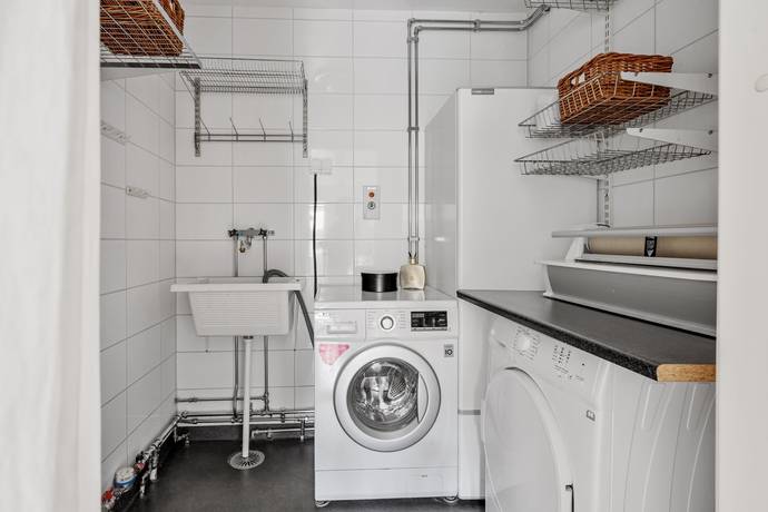 5 rum Radhus på Ryavägen 136 Töjnan Sollentuna kommun - bild 13