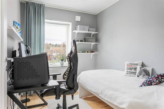 6 rum Parhus på VENDELGRÄND 4 Skälby Järfälla kommun - bild 21