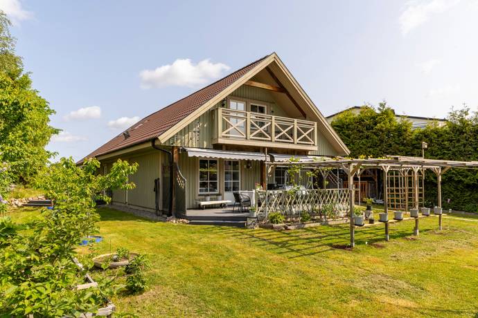 7 rum villa på Sadelvägen 5A Tureberg, Sollentuna kommun - bild 3