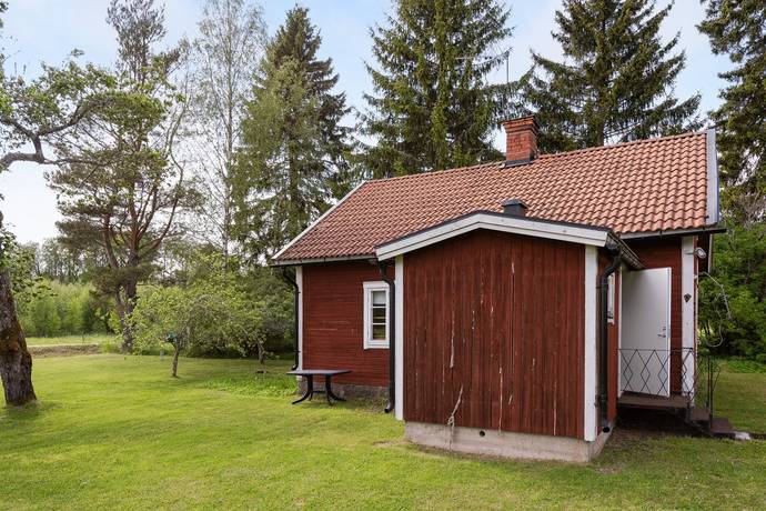 3 rum Gård med jordbruk på Fallsboda 214 Örbyhus Tierps kommun - bild 13