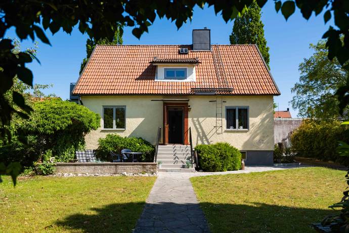 6 rum villa på Ekmansgatan 12 Visby - Centralt - Länna, Gotlands kommun - bild 1